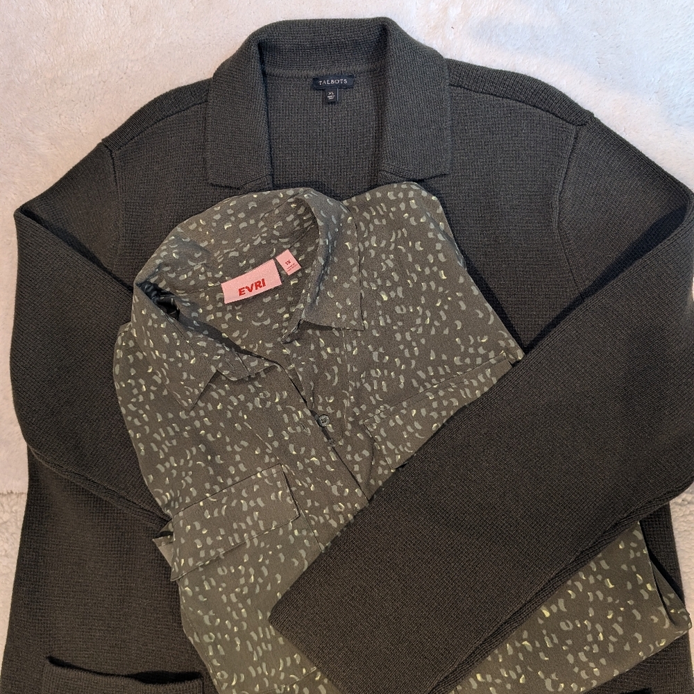 Women's Olive Sweater & Blouse Set Sz 1x/XL